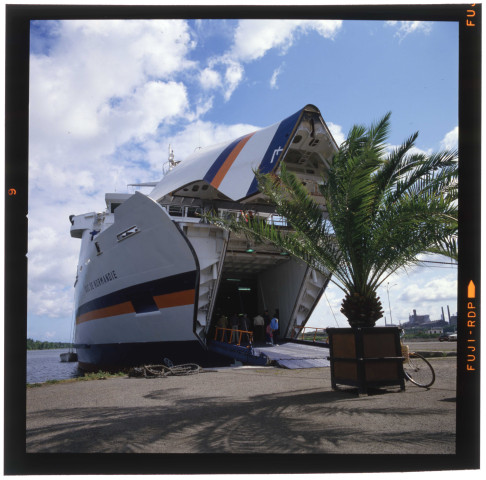 Canal de Caen à la mer et port de Caen 1970.