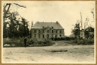 château de Garcelles-Secqueville (photos 20 et 42).