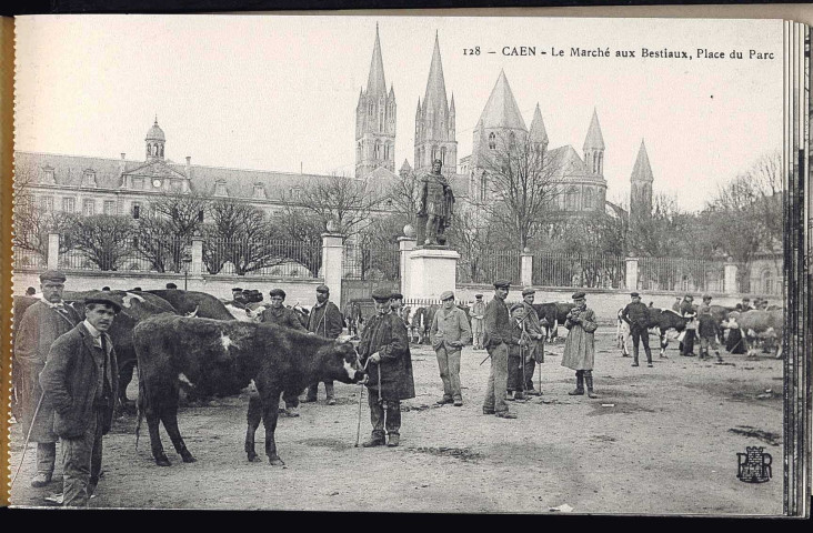 Marché aux bestiaux, place du Parc (n°3615), Marché place Saint-Sauveur (n°3834a)