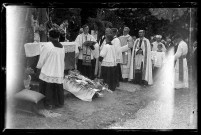 Bénédiction du calvaire de la Croix-Rocher (photos n°755, 758 à 1961 et 763)