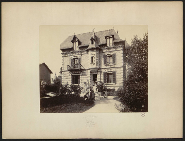 Petites maisons de campagne (villas modernes), par d'Albert Levy photographe, (estampille) M. Jarrier architecte