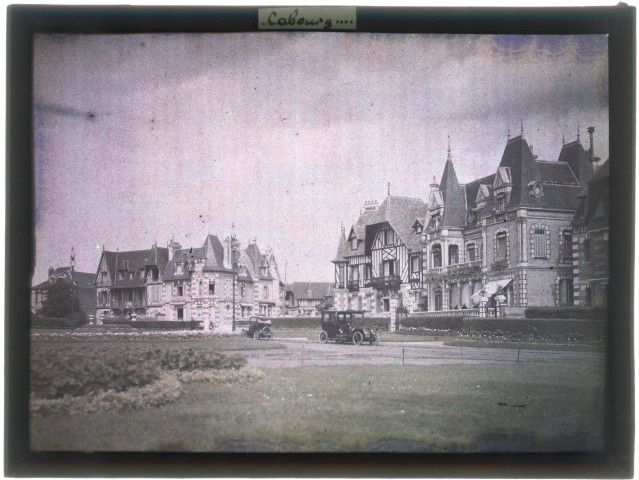 Jardin du Casino, villas et Hôtel Normandy dans les années 1920 (photos n° 10 à 12)
