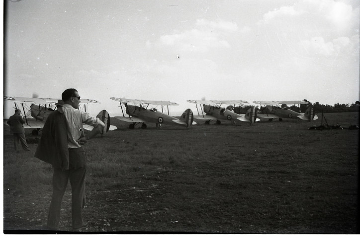 Meeting aérien "24h de Falaise" à l'aérodrome de Falaise avec Maurice Bellonte et Paul Galland (photos n°360 à 364)