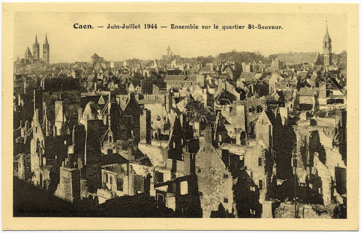 18 - Vue générale sur le quartier Saint-Sauveur, la chapelle des Bénédictines et l'Abbaye-aux-Hommes au fond.