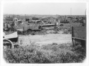 Carcasses de camions et chars détruits à Cormelles-le-Royal [photos n°216, 217]