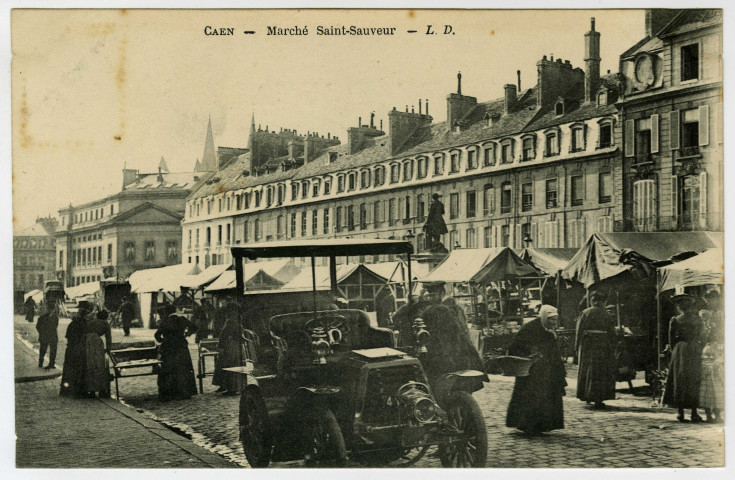 Marché aux bestiaux, place du Parc (n°3615), Marché place Saint-Sauveur (n°3834a)