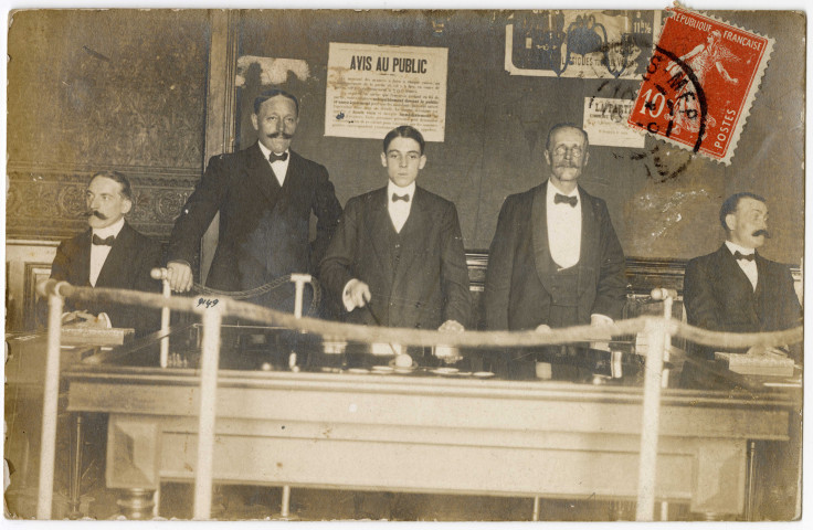 Casino de Luc-sur-Mer : vues extérieur et intérieur, cartes d'abonnement/admission, portrait d'un professeur de danse (n°1 à 70 , 462 à 466).