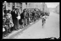 Une course cycliste à Lisieux (photos n°8603, 8604, 8606 à 8611, 8619)