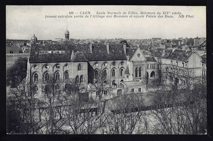 Ecole normale institutrices (ancien Palais des Ducs) (n°655 à 669)