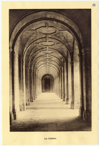 21 - Abbaye aux Hommes. Le cloître