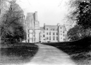 Fontaine-Henry (photos n°8 et 9)