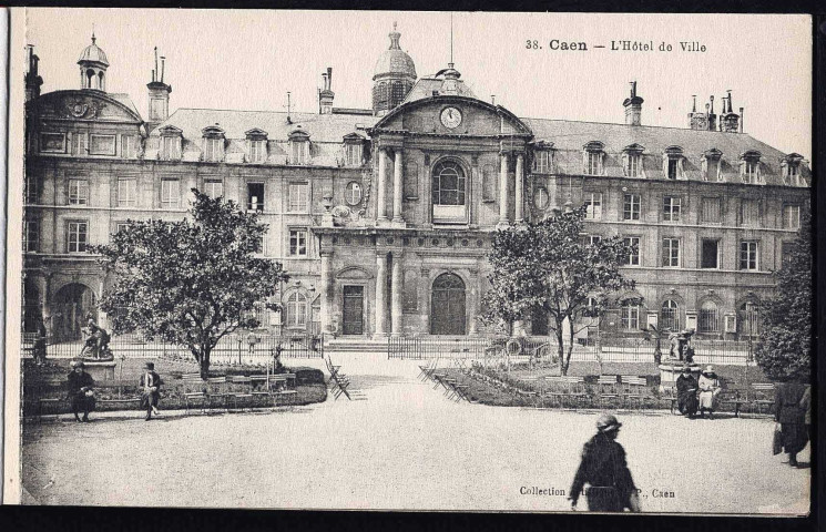 Ancien Hôtel de ville (n°3611, 3622, 3650, 3658, 3694)