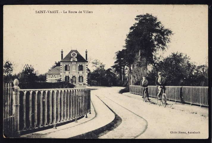 Saint-Vaast-en-Auge : La route de Villers (n°1)