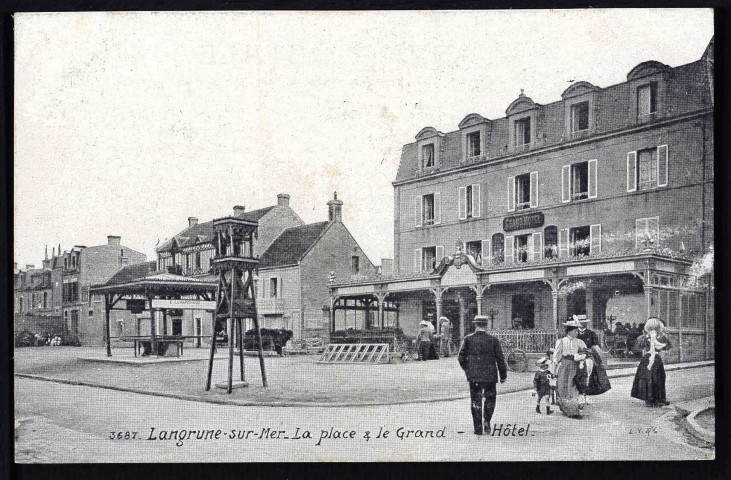 Hôtels : La cale et le grand Hôtel (n°31) La place et le grand Hôtel (n°32) Le grand Hôtel (n°33, 131 à 132) Normandie hôtel (n°99) Mairie "ancien château" (n°98, 129), Gare (n°116) Salon de thé (n°110) Porte de l'ancien château (n°94 à 95) Hôtel du Petit Paradis (n°137)