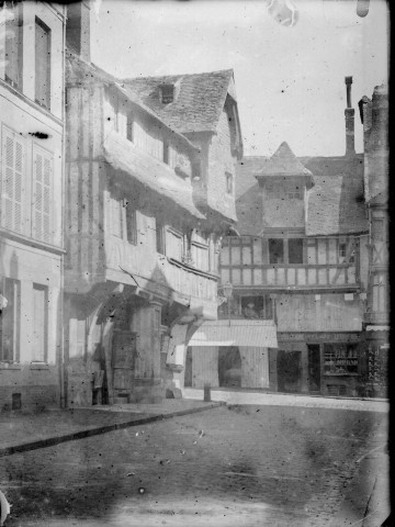 Lisieux (photos n°105 à 118)