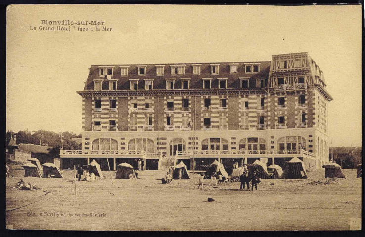 Grand Hôtel (n°30 ; 44) ; Hôtel de ville (n°23 - 25) ; Poterie (n°49)