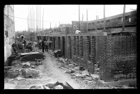 Bâtiments en construction rue Victor-Hugo (photos 296 à 297)