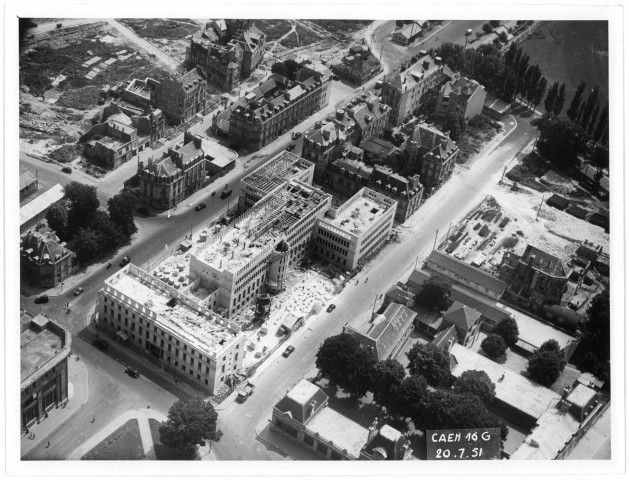 Vue aérienne de la construction de la Nouvelle préfecture / Centre Administratif Départemental (photo n°147)