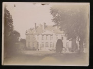 17-18 - Château de La londe, côté du jardin, par Henri Magron,