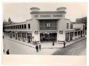 Gare routière de Caen, par le photographe Robert Delassalle (photos 1 à 6).