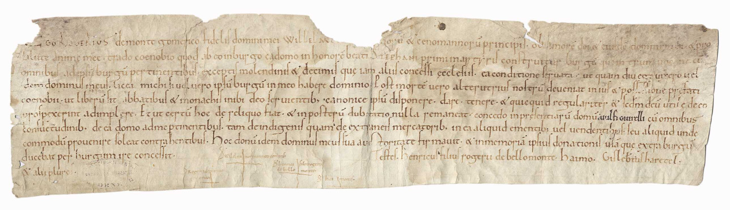 Guillaume et la reine Mathilde souscrivent une pancarte rappelant seize donations, dont celle de Roger de Montgommery sur le bourg de Trun.