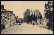 Hermival-les-Vaux : Route de Cormeille (n°1) ; Maisons normandes (n°2) ; Château (n°3 à 5)