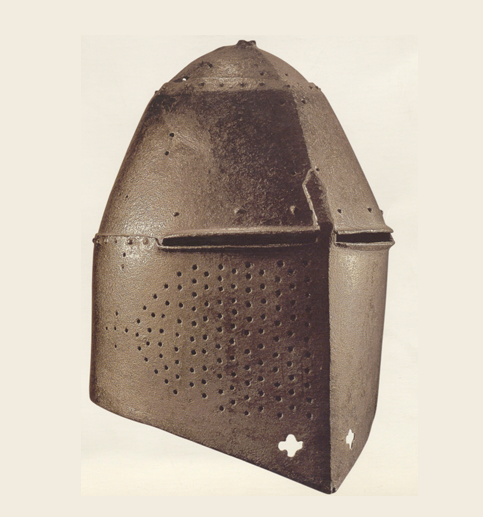 Image d'un heaume sur fond blanc