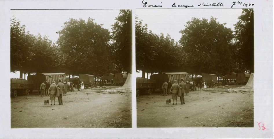 L'église et le cirque (photos n°13 ; 23)