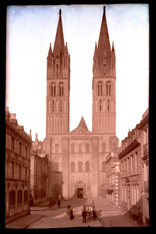 Caen : Abbaye-aux-Hommes (photos n°175, 178, 188, 200, 202, 203, 211, 212, 218 et 220)