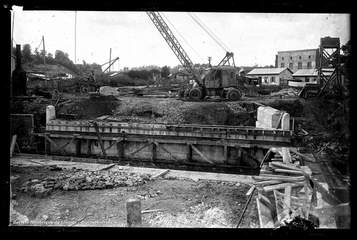 Reconstruction du pont de la route de Caen (photo n°320)