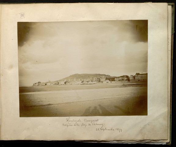 Beuzeval-Houlgate : entrée du cimetière, vue générale (photos n°12 et 38)