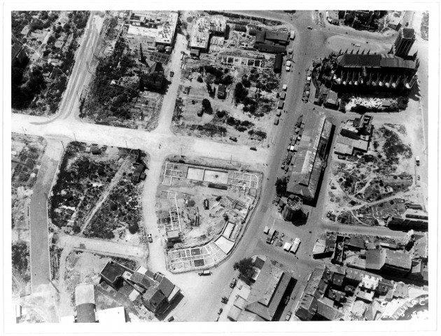 Eglise Saint-Pierre, Tour Leroy, marché couvert, poissonnerie (photo n°107)