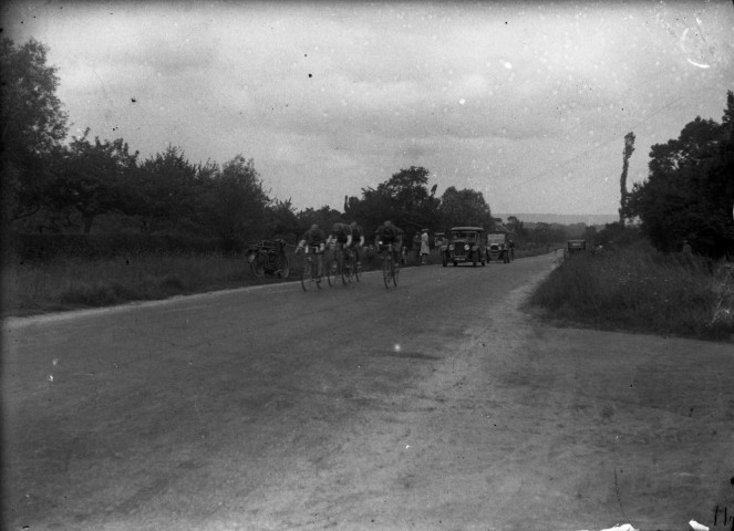Une course cycliste à Falaise avant 1944 (photos n°21 à 25)