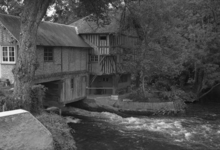 Moulin, campagne, rivières, lavoir, bateau en échouage (non localisés) (photos n°857 à 877)