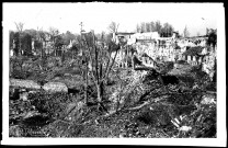 33 - Quartier en ruines