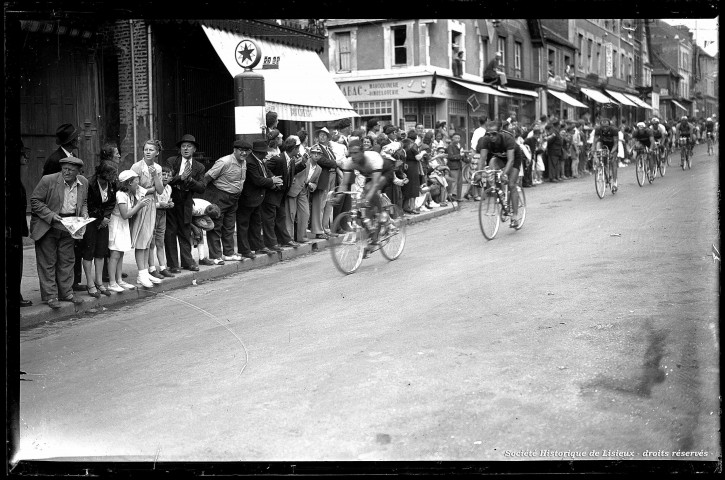 Passage du Tour de France à Livarot (photos n°164 à 170)