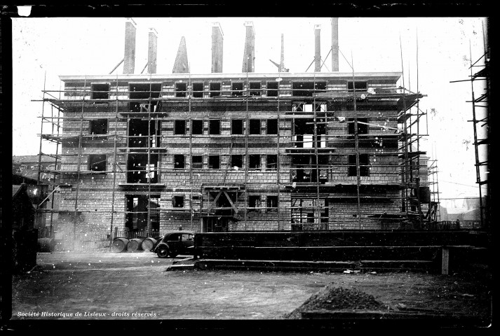 Immeuble Collectif d'Etat, rue d'Alençon (photos n°326, 394 et 282)