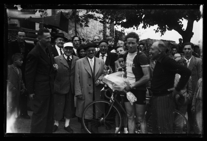 Cyclisme : course Café Nadi à Lisieux (photos n°4388 à 4402)