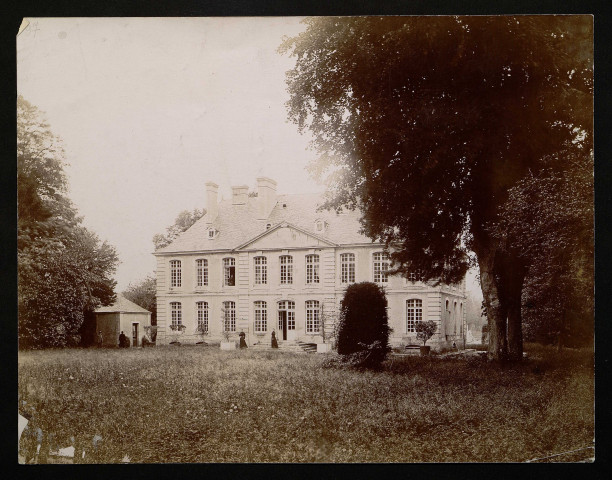 17-18 - Château de La londe, côté du jardin, par Henri Magron,