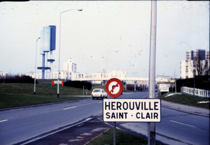 Panneaux d'entrée de commune (photos n°209 à 210bis)