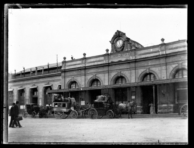 Gare de l'Ouest (photos n°2, 86 et 87)