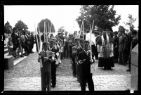 Procession des petits communiants des paroisses Saint-Pierre et Saint-Désir (photos n°1299 et 1300)