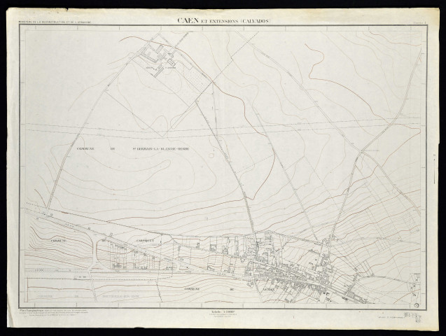 Plans topographiques de Caen après les bombardements de 1944 reconstitués en 1946 par le Ministère de la reconstruction et de l'urbanisme ("Caen et ses extensions")