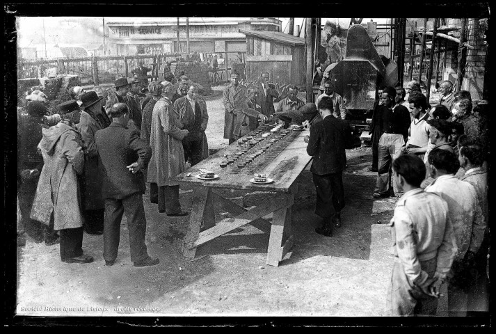 Immeuble édifié par l'Association Syndicale de Reconstruction (photos n°385 à 387, 393, 397 à 402)