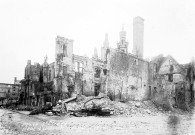 Hôtel d'Escoville en ruines (photos n°6 à 8)