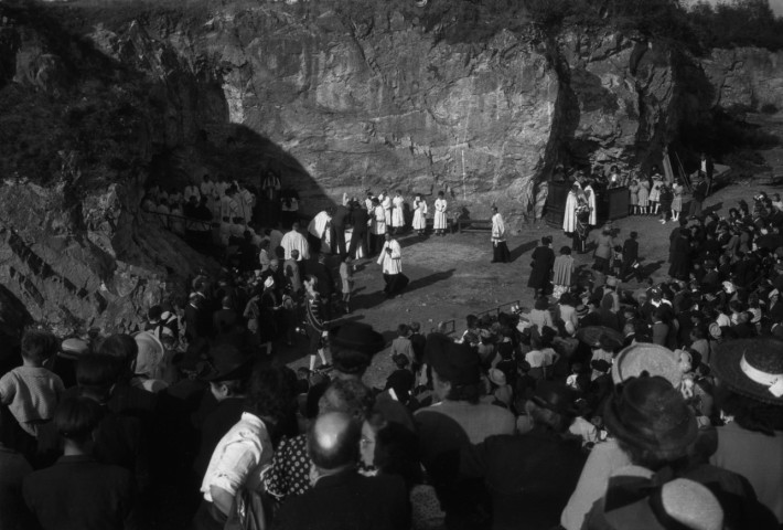 Diverses cérémonies et processions religieuses (photos n°293 à 296)