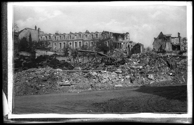 20 - Quartier du Gaillon en ruines