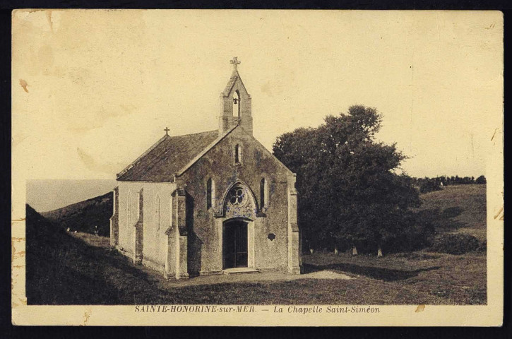 Eglise (XIIIe siècle) (n°9 à 10) La chapelle Saint-Siméon (n°11) Château de Grandval (n°13) Château de Bellevue (n°14 à 15)