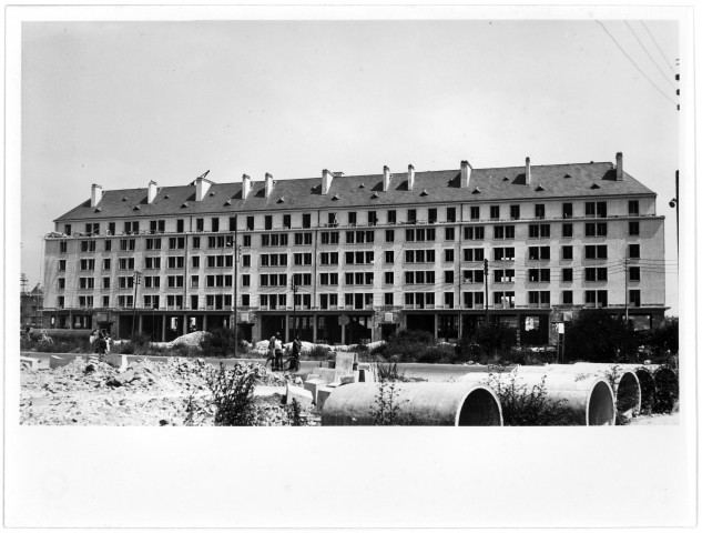 Logements en construction place de la Résistance (photos n°122 à 124)