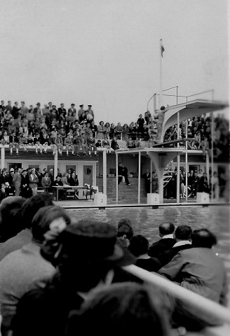 Piscine J. Tocquer à Mondeville